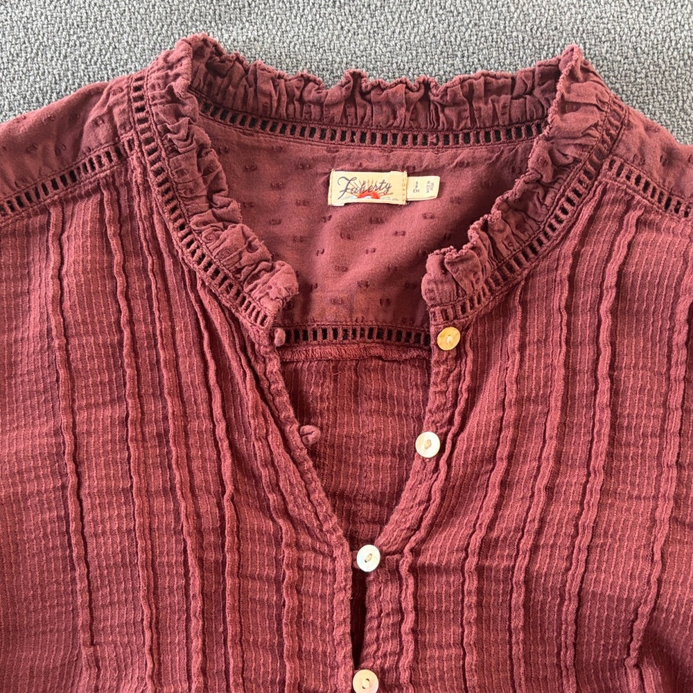 Willa Top - Picture 2 of 4